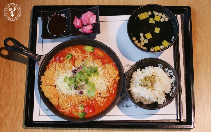 꼬숑돈카츠 이미지