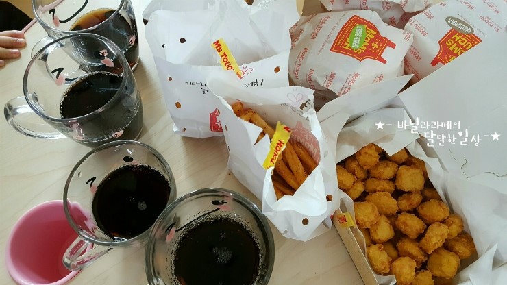 맘스터치 수원금곡점 이미지