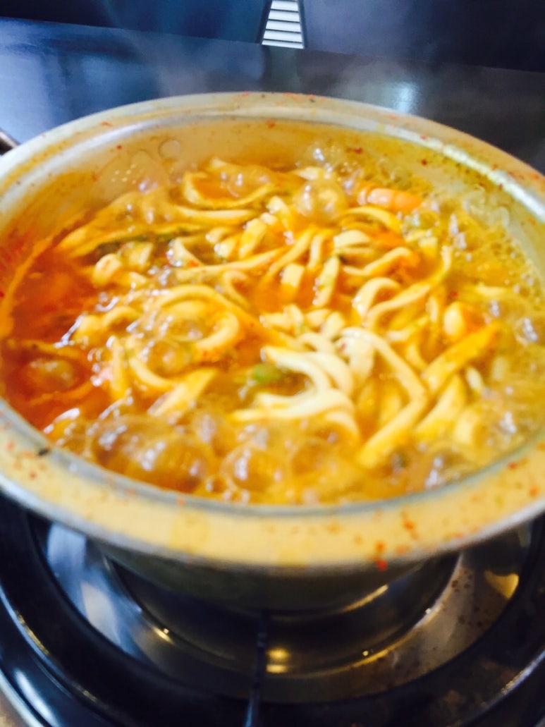 참바지락칼제비 이미지