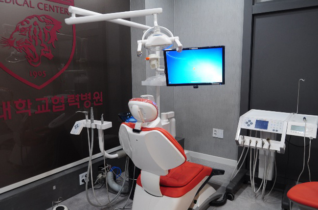 화이트라인치과 이미지