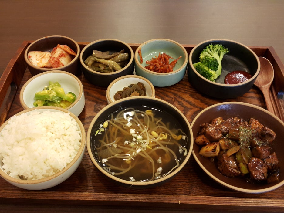 엄마손맛식당 이미지