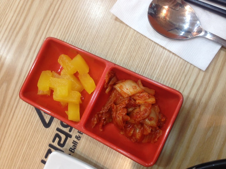 오니기리와이규동 이미지