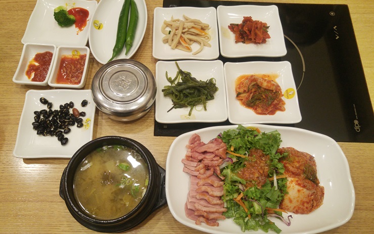원할머니보쌈족발광주 이미지