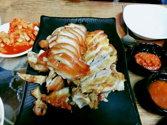 뚱이네왕족발 이미지