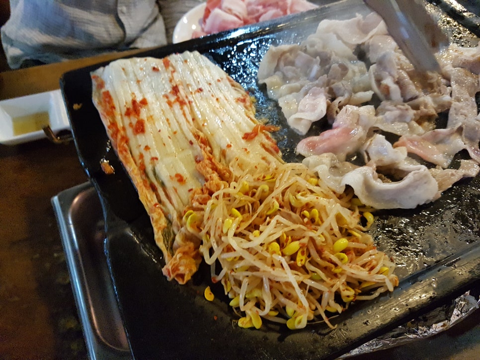 꽃돼지대패삼겹살 이미지