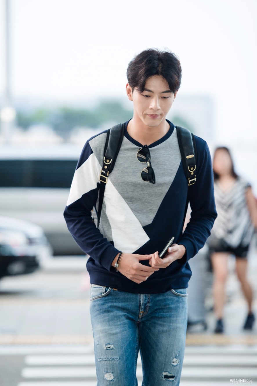 크리스패션 이미지