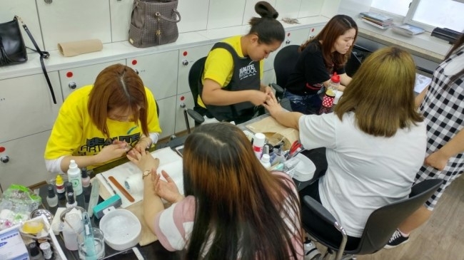 살롱데이 이미지