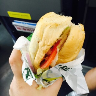 써브웨이(subway) 이미지