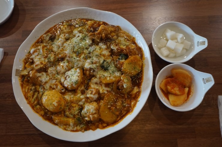동궁찜닭강동산하점 이미지