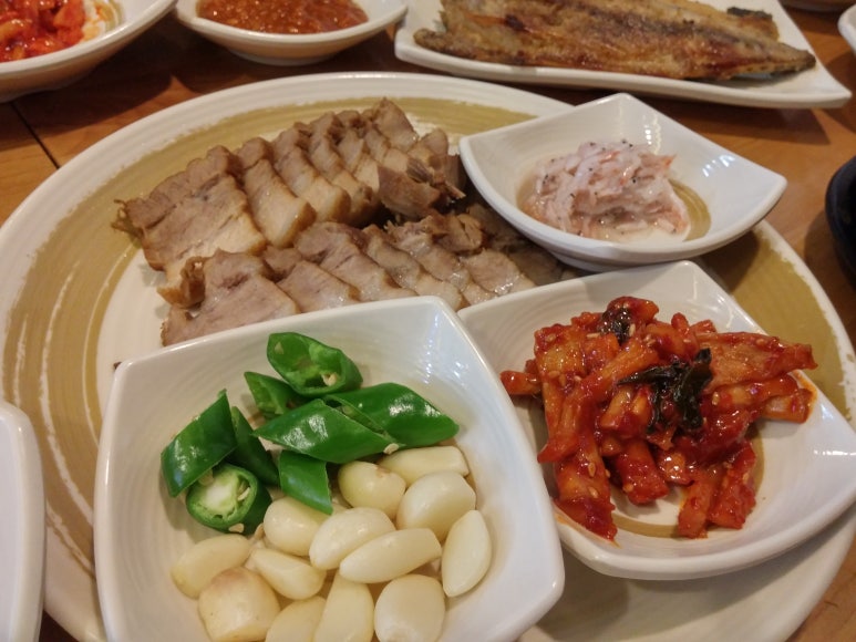 홍원쌈밥 이미지