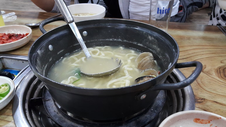 복수칼국수 이미지