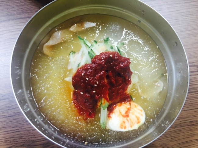 장수밀면 이미지