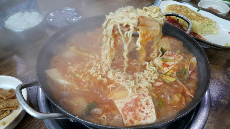 하남 김치찌개 이미지