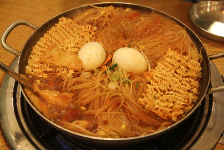 강남떡볶이 이미지