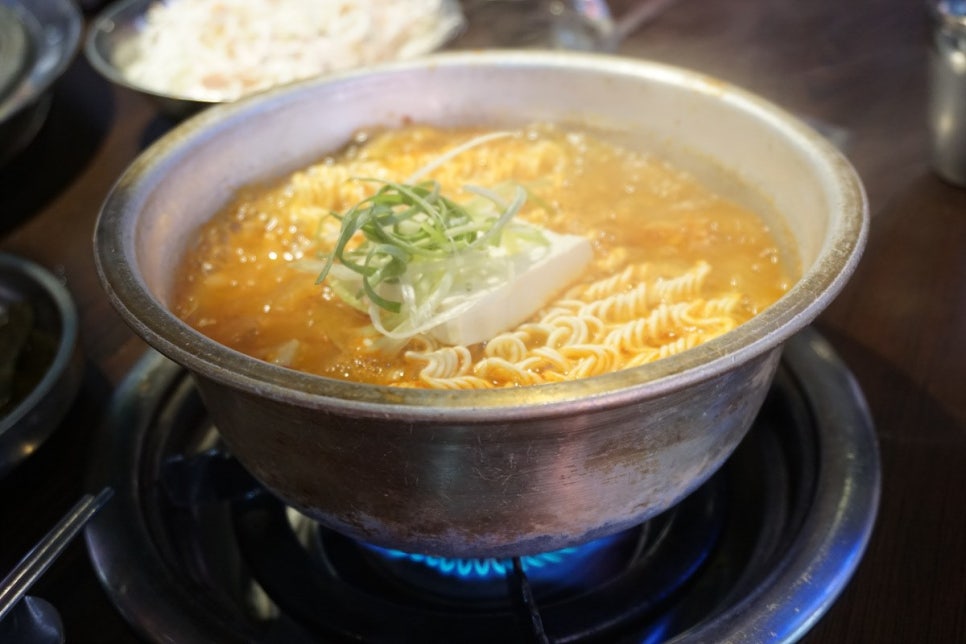 황금돼지무한리필 이미지