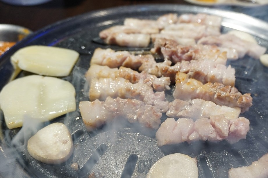 황금돼지무한리필 이미지