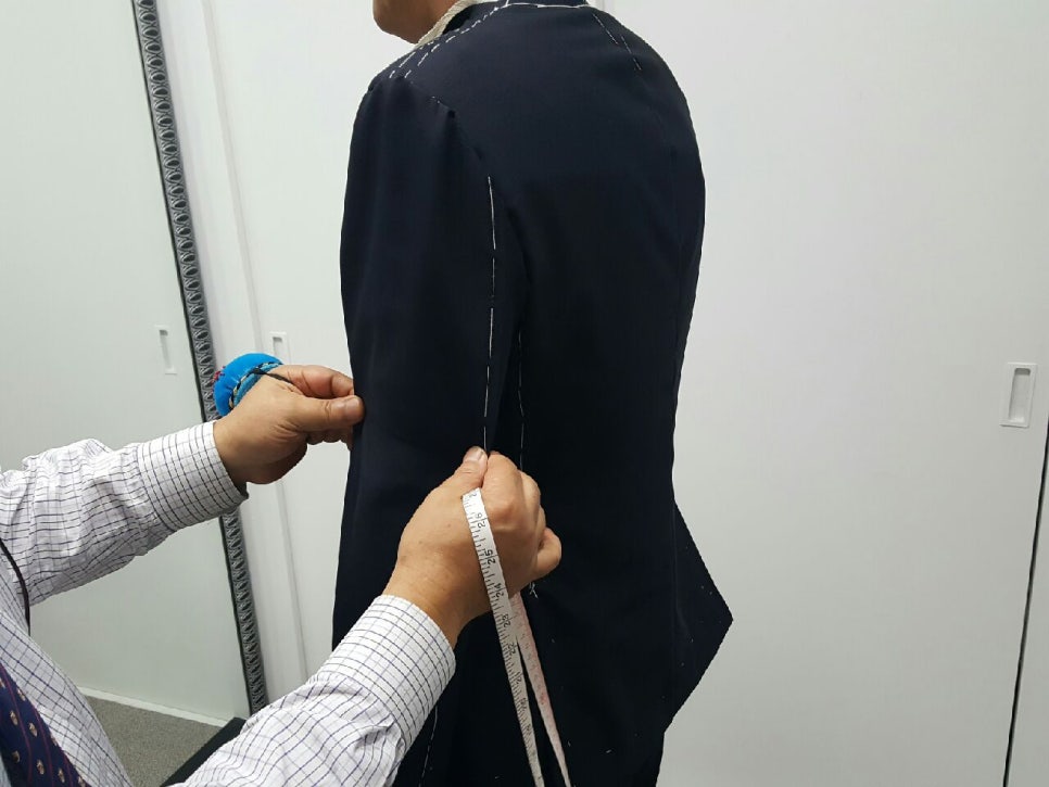 단골양복점 이미지