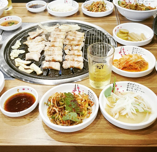 돈참숯갈비 이미지
