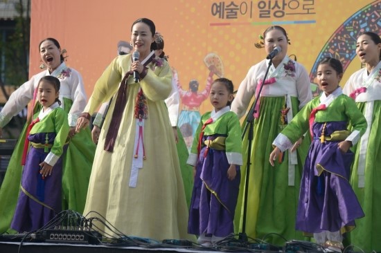 예폼 이미지