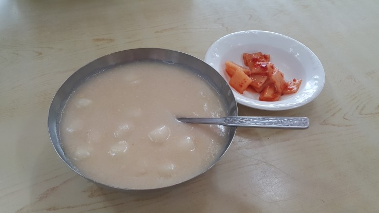 시장콩죽 이미지