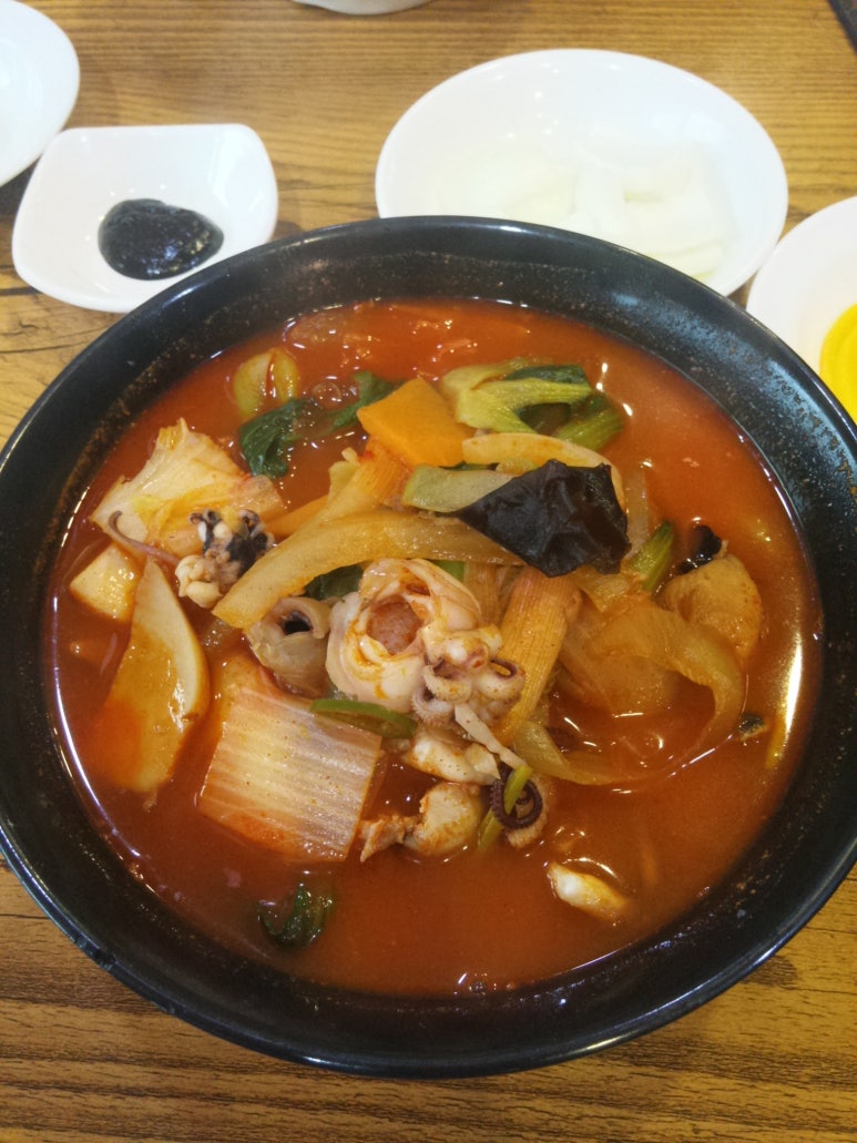 동흥관수타짜장 이미지
