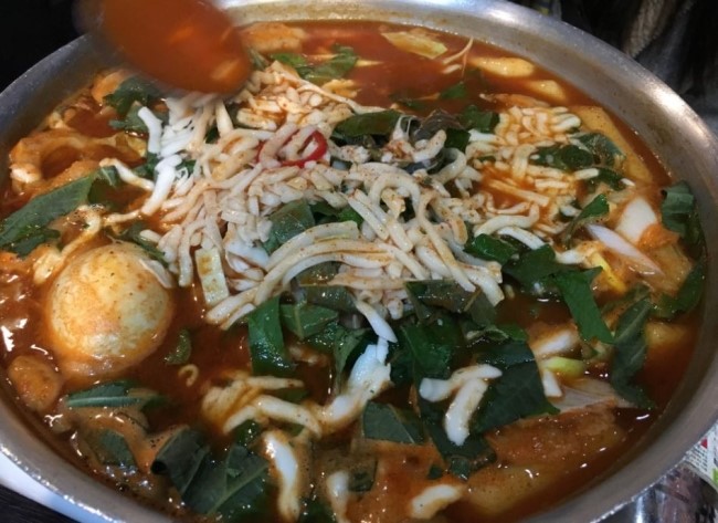 날아라 떡볶이 이미지
