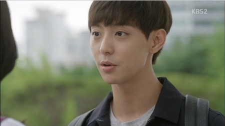 현우 헤어 이미지