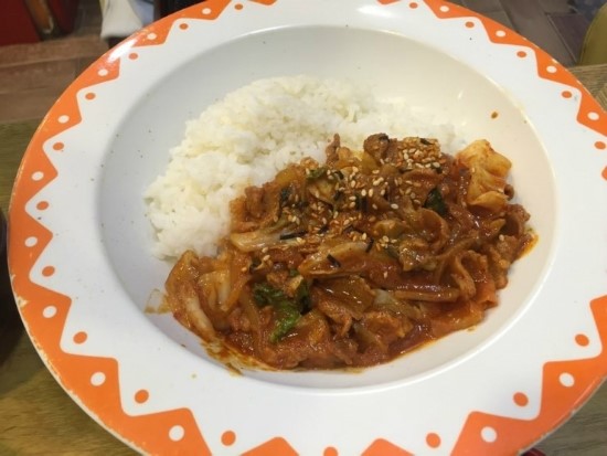 토마토김밥 이미지
