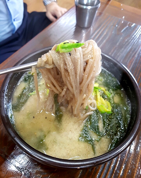 스포원잔치국수 이미지