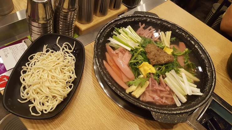 완백부대찌개 이미지