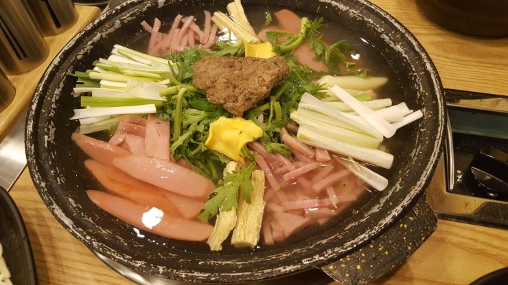 완백부대찌개 이미지