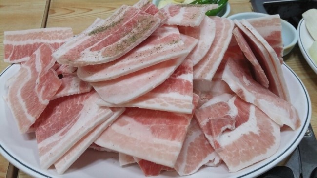 슬라이스 대패삽겹 이미지