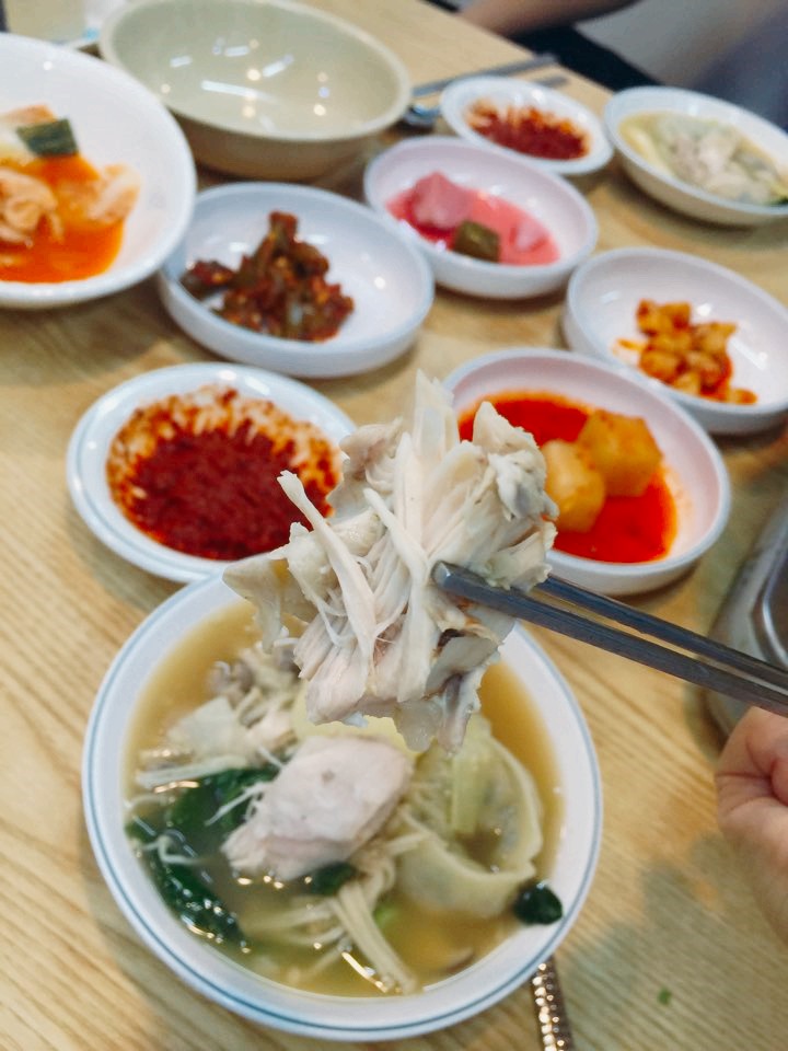 촌닭곰탕 이미지