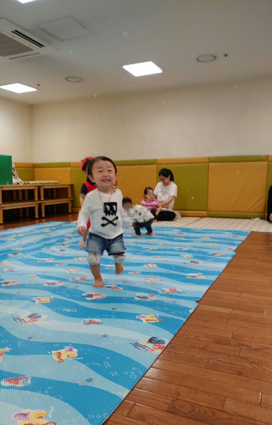 정많은 친구들 이미지