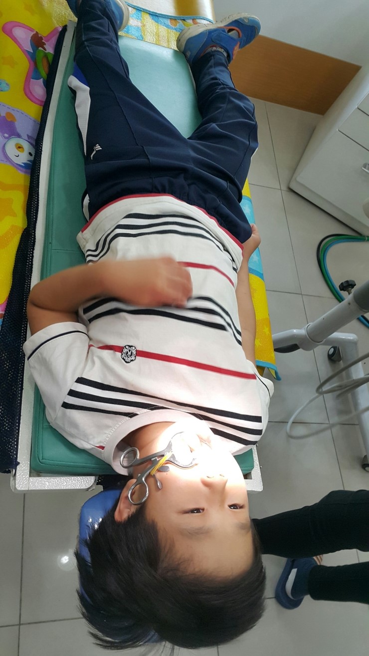 연세밝은아이치과 이미지