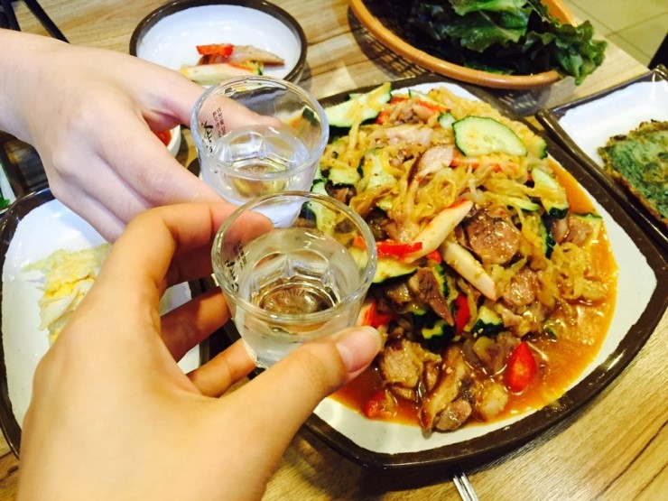 원조팔팔족발 이미지