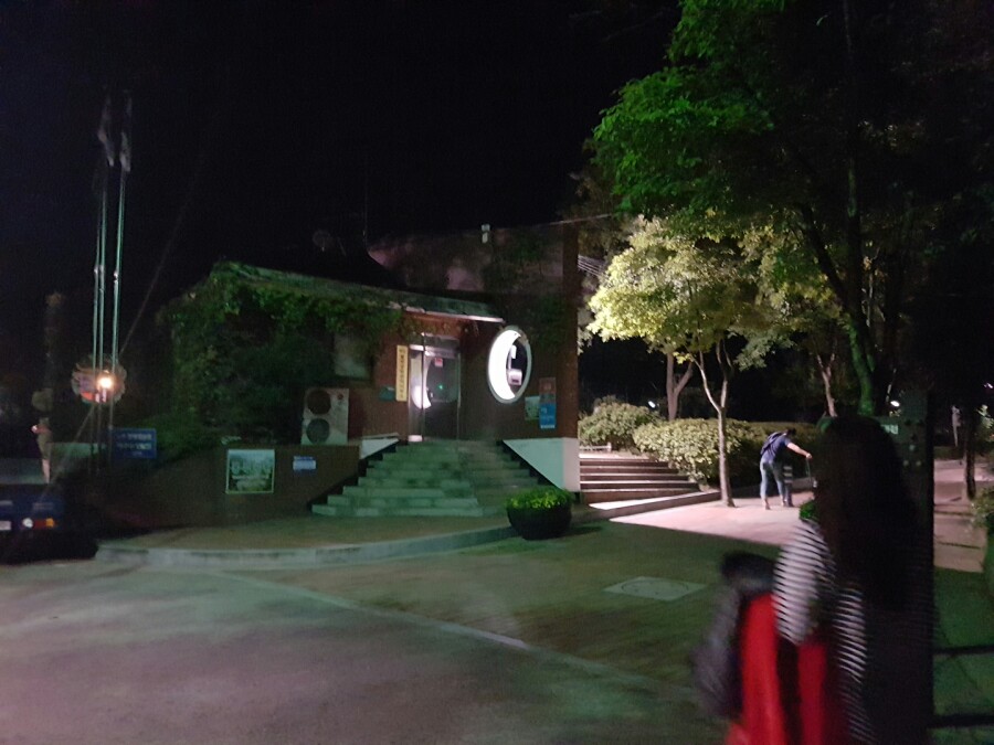 산타 야영장 이미지