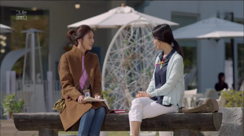 카페화이트블럭 이미지
