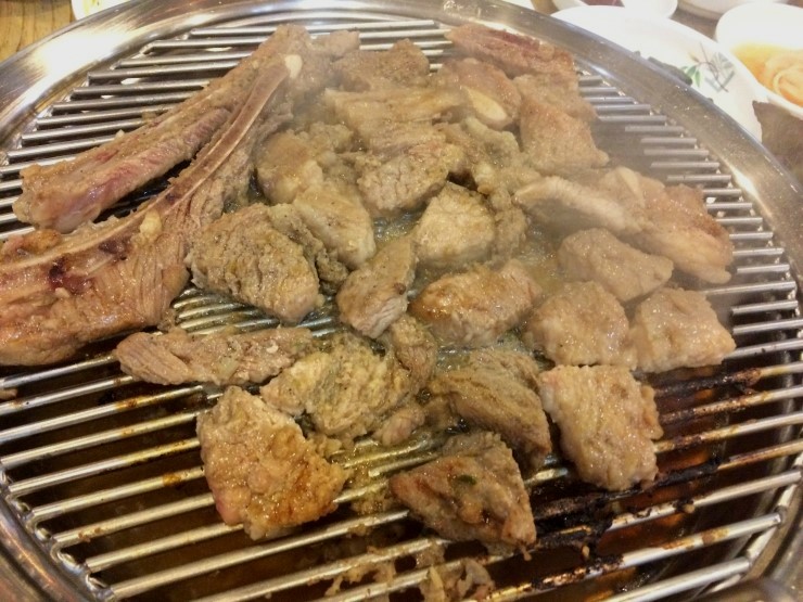명동숯불갈비 이미지