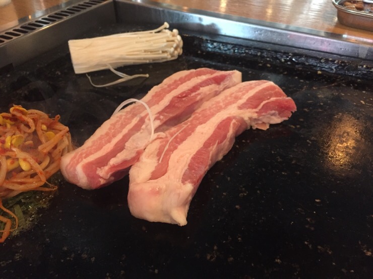 옹기종기푸줏간 이미지
