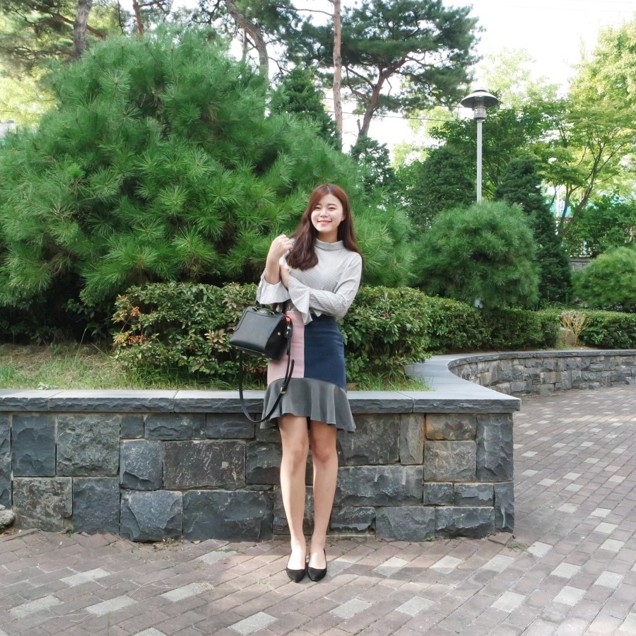 홍지컴퍼니 이미지