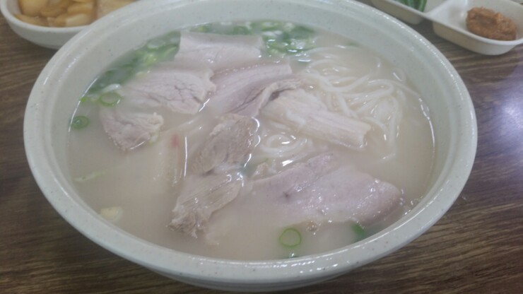 왕고모네국수 이미지