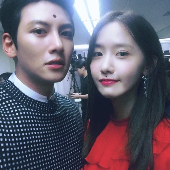욱은 이미지