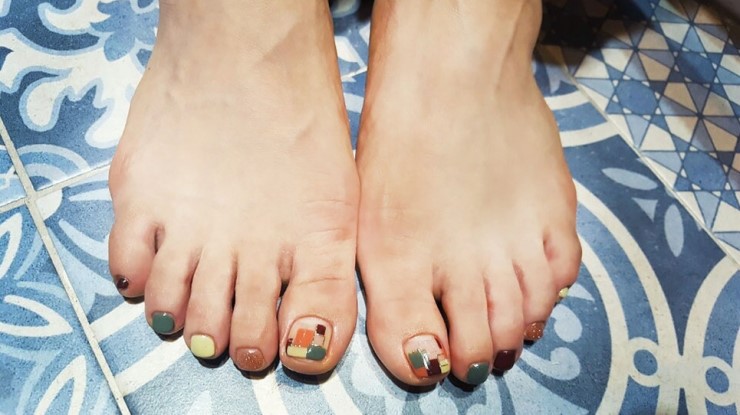 민코네일 이미지