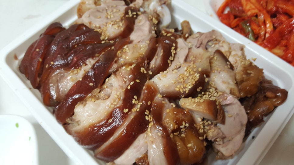 쌍둥이족발 이미지
