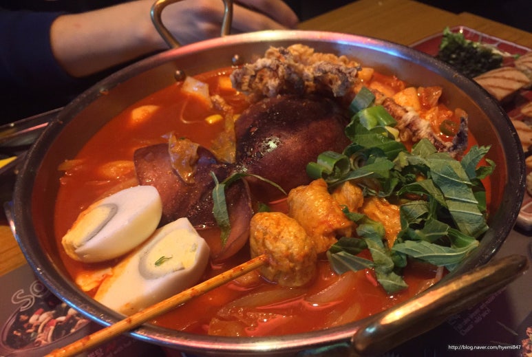 와라떡볶이 이미지