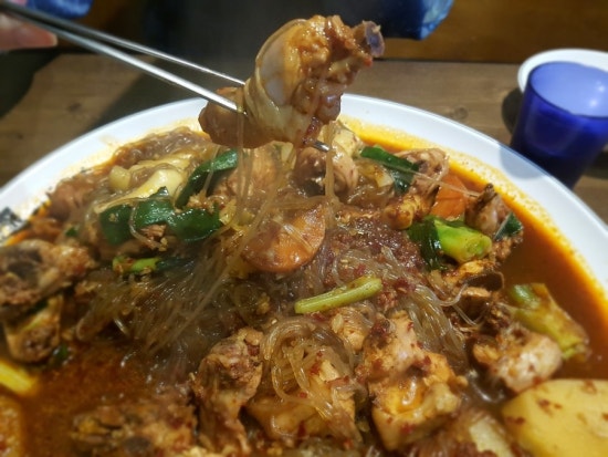 또이스치킨찜닭 이미지