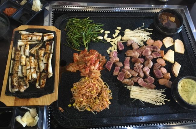 왕한판돌판구이 이미지