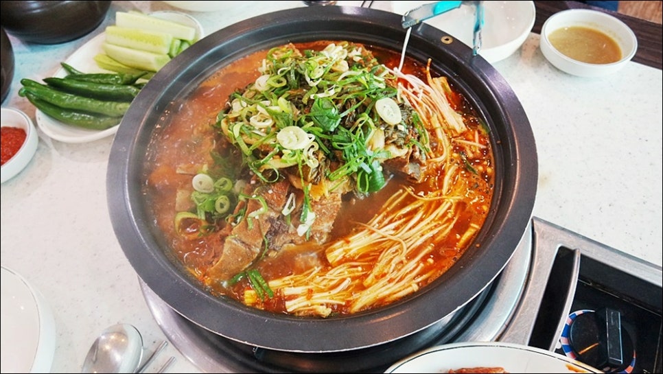 저팔계감자탕 이미지