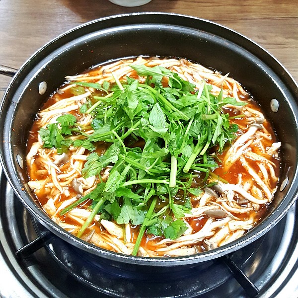 빨간도깨비샤브샤브손칼국수 이미지